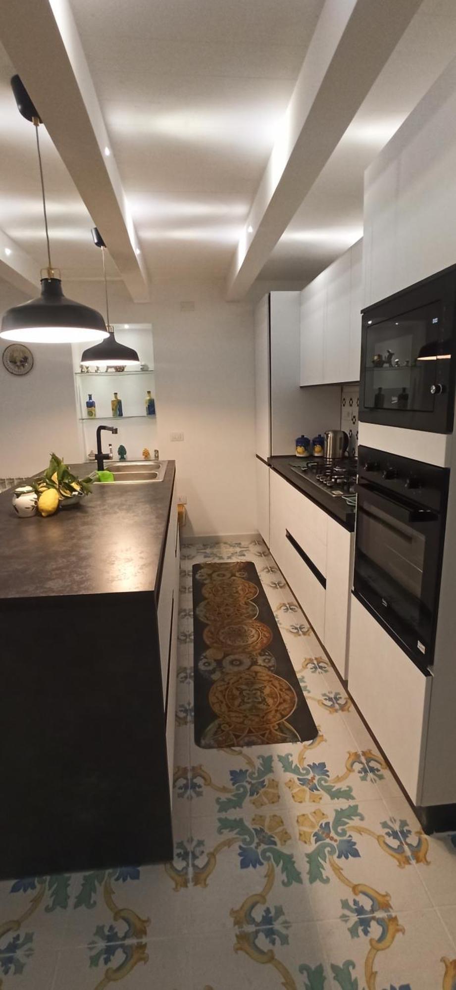 Miele Sweet House Exclusive Apartment ซาแลร์โน ภายนอก รูปภาพ